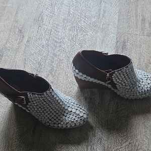 New No Tag Dr. Scholl Elegant Rhinestone  and Brown Women's Wedges